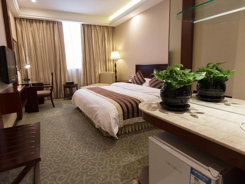 Greentree Alliance Suzhou Wuzhong North Zhongshan Road Jinmanting Hotel Bagian luar foto